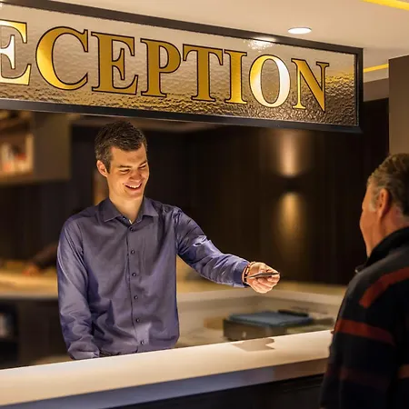 Donny Hotel