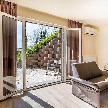 Donny Hotel De Panne