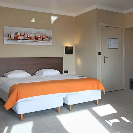 Donny Hotel 4*