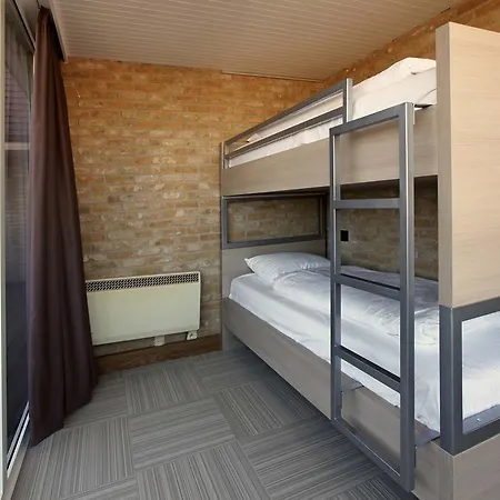 Hotell Donny 4*